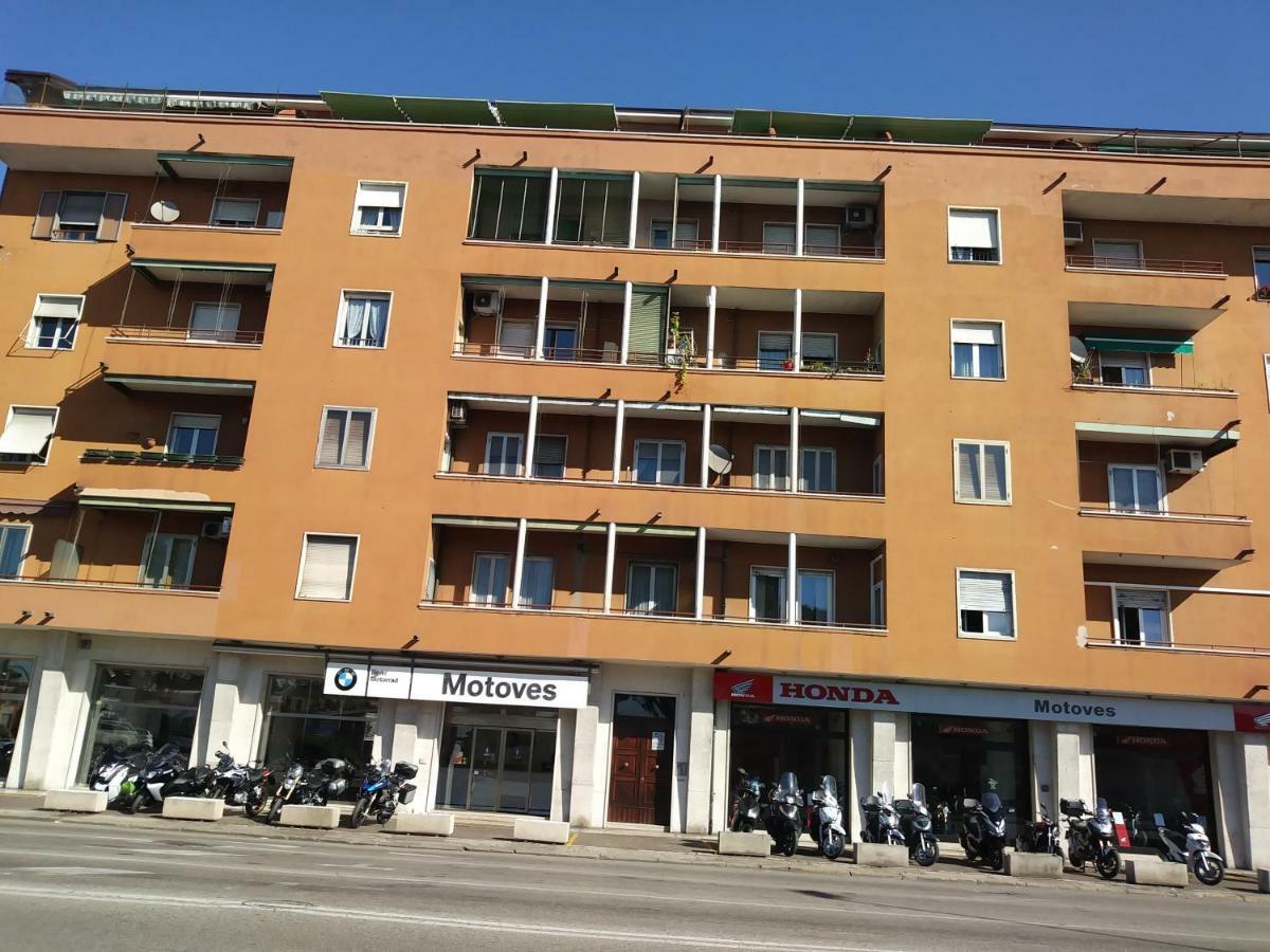 La Casa Di Varda Verona Exterior photo